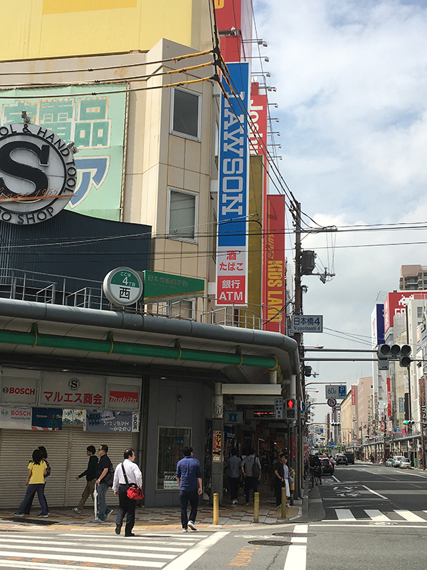 日本橋4丁目のコンビニ「ローソン 堺筋日本橋店」は今月22日で閉店へ