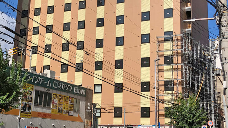 日本橋3丁目交差点近くで建設中のホテルは｢WBF｣　10月オープンへ